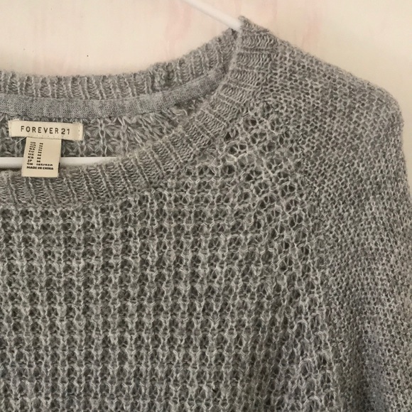 Gray sweater - Picture 6 of 8